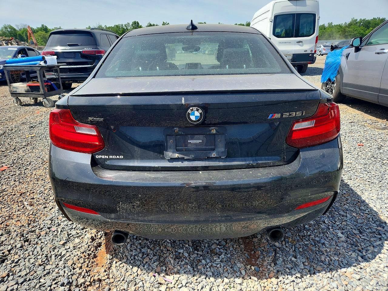 2016 BMW M235i