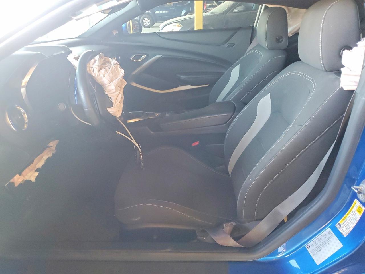 2017 CHEVROLET Camaro