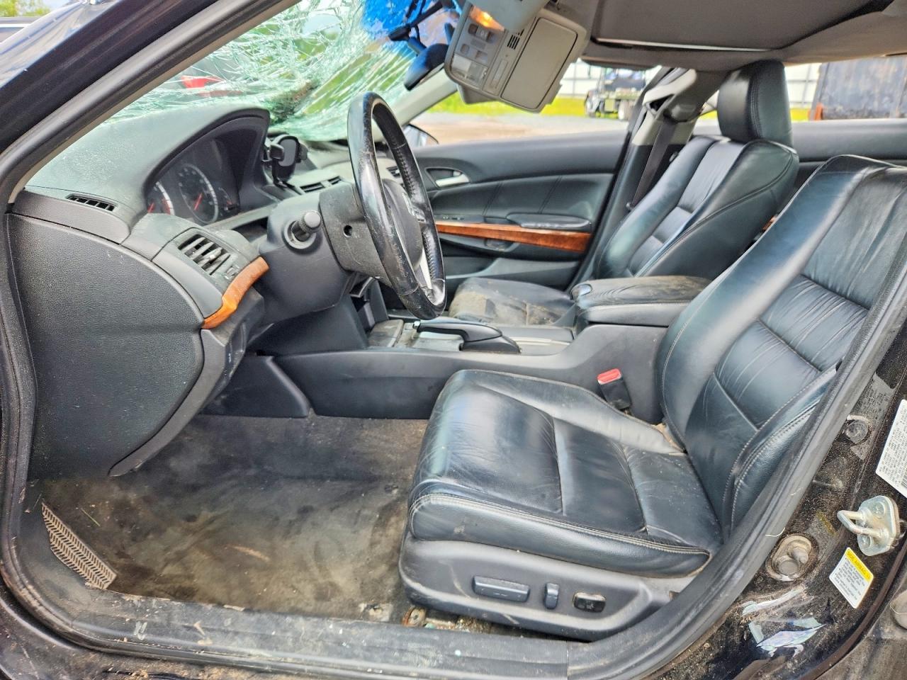 2011 HONDA ACCORD