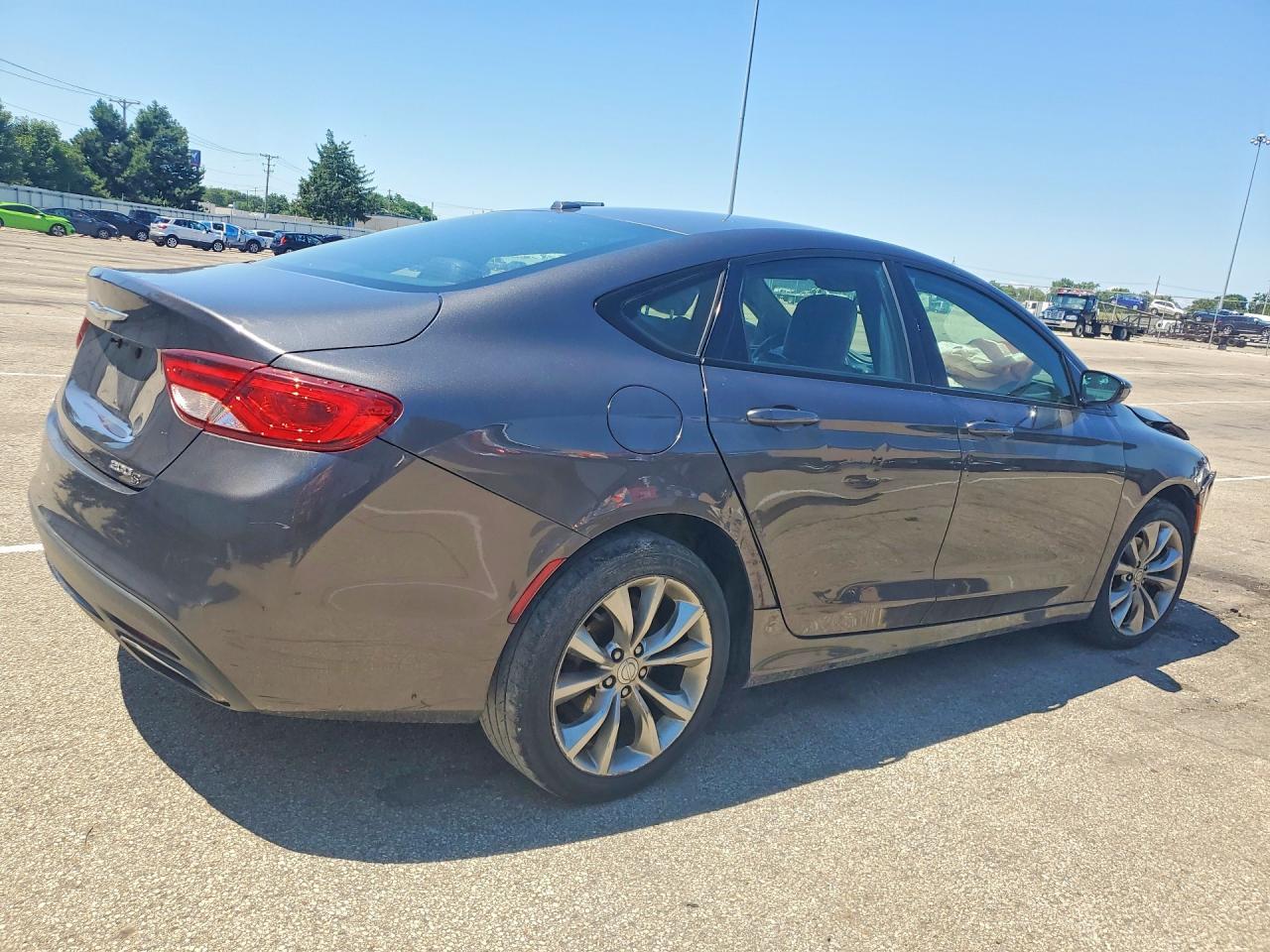 2015 CHRYSLER 200