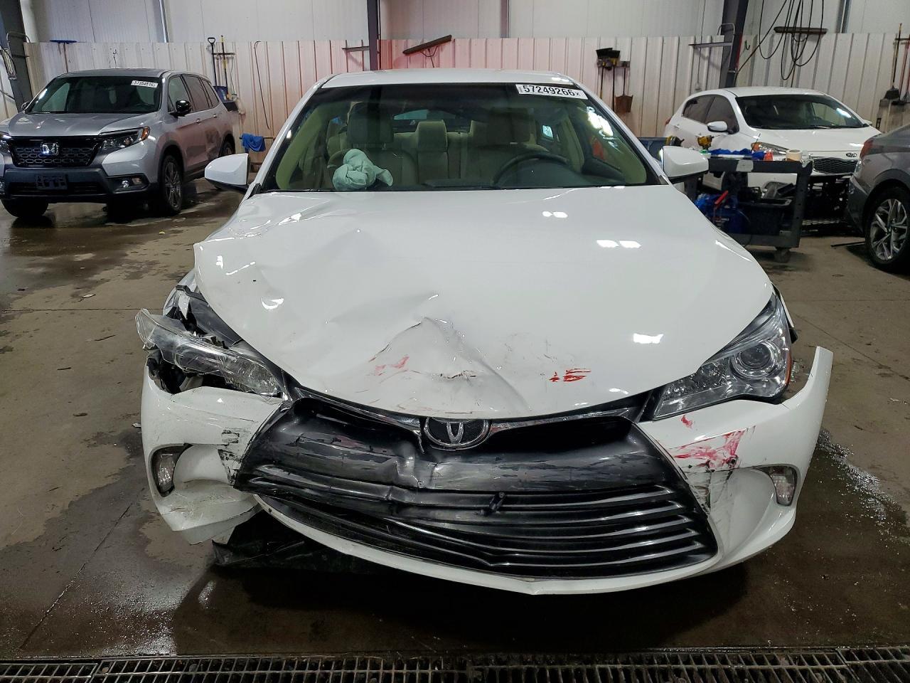 2017 TOYOTA CAMRY