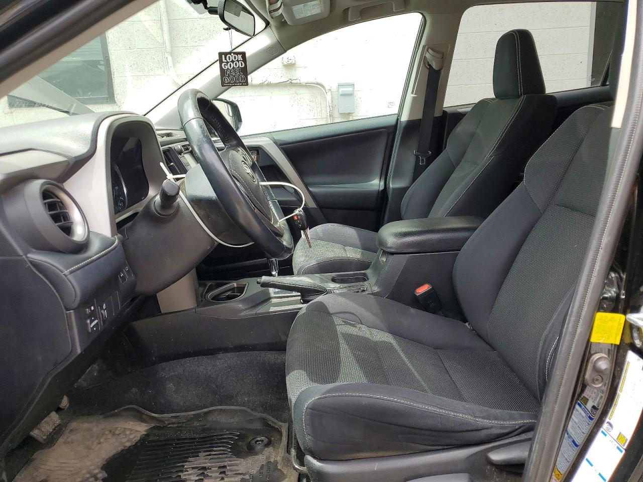2016 TOYOTA RAV4