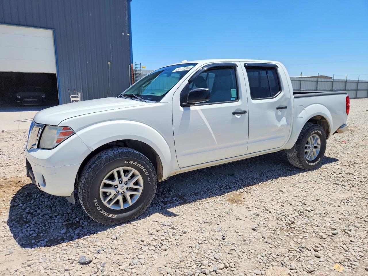 2016 NISSAN Frontier