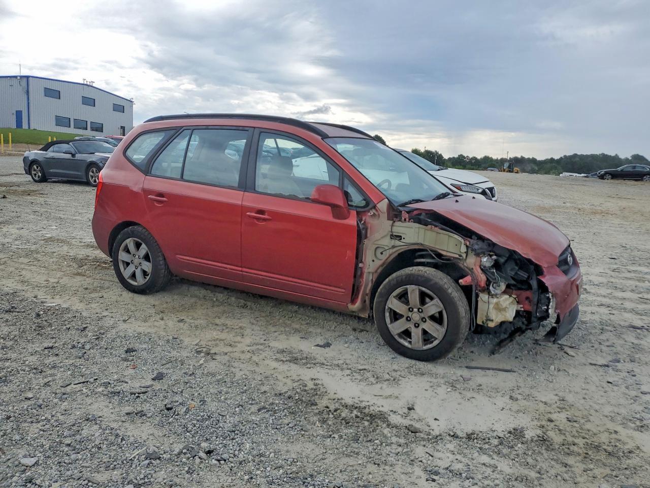 2008 KIA RONDO