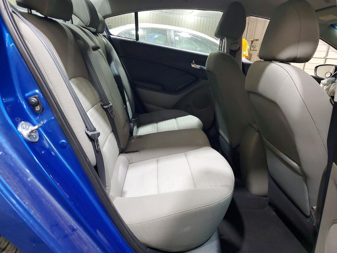 2015 KIA FORTE