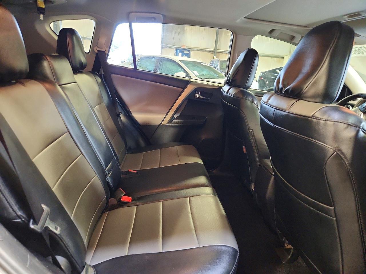 2014 TOYOTA RAV4