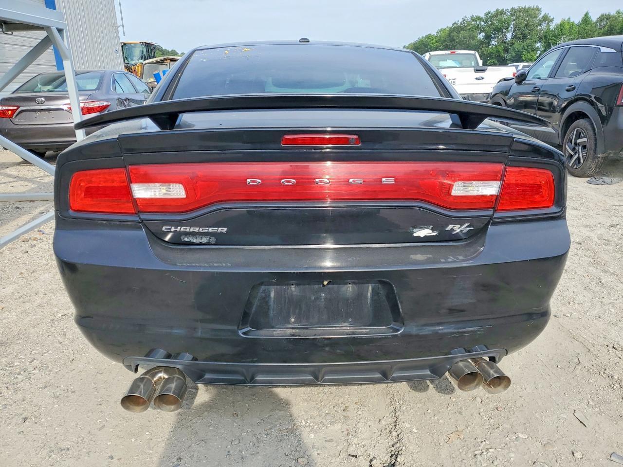 2013 DODGE CHARGER