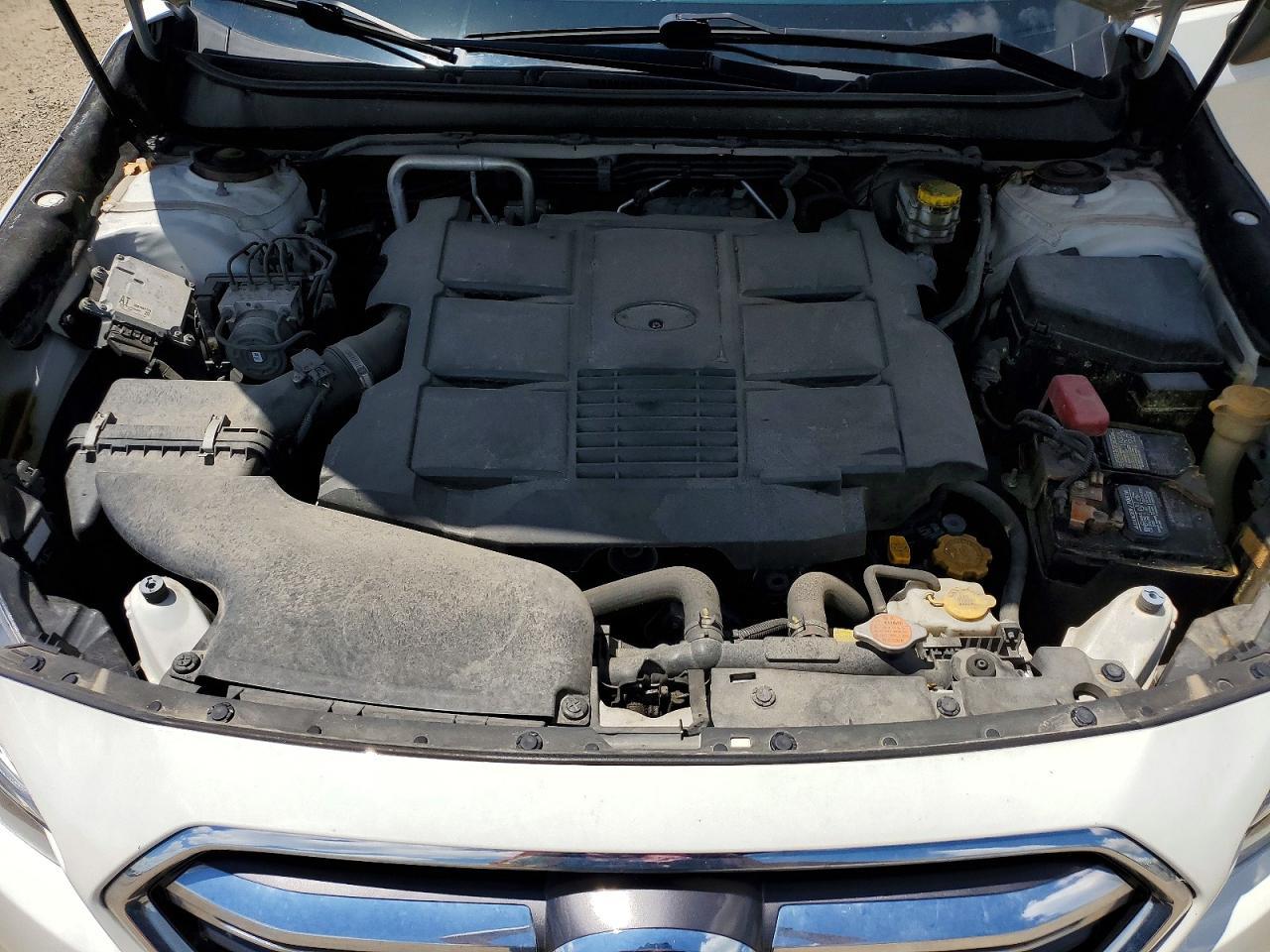 2018 SUBARU Outback