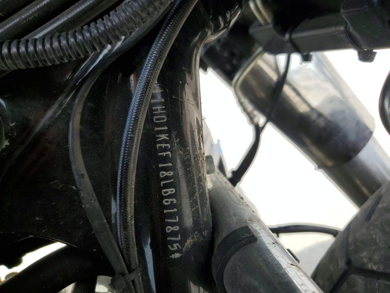 2020 HARLEY-DAVIDSON FLHTK