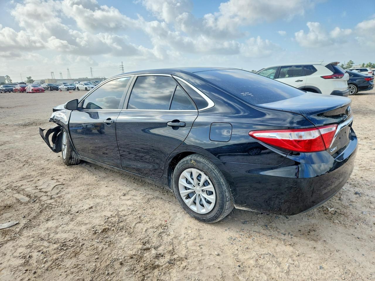 2017 TOYOTA CAMRY