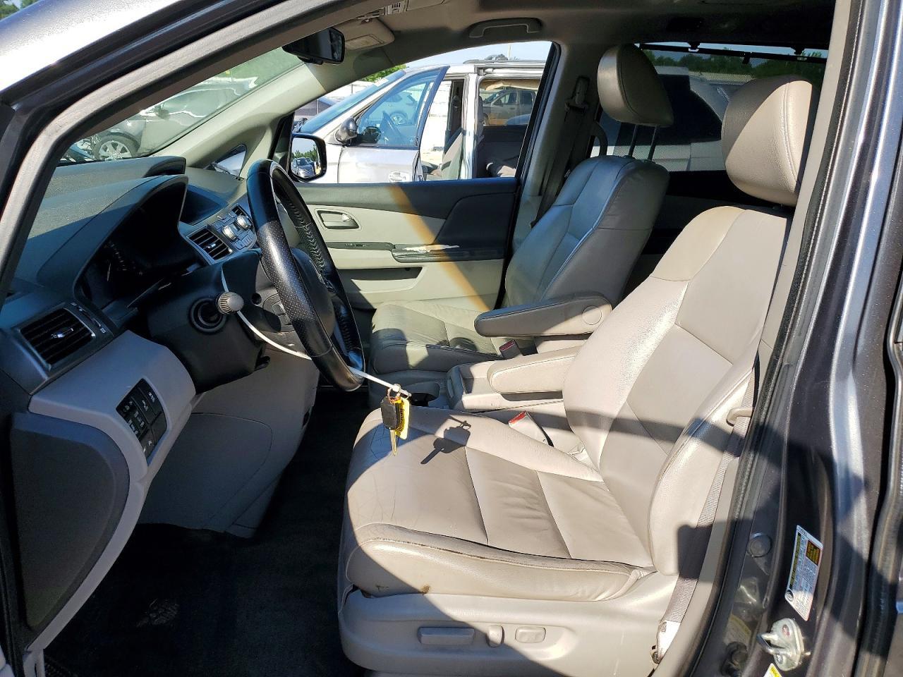 2011 HONDA ODYSSEY