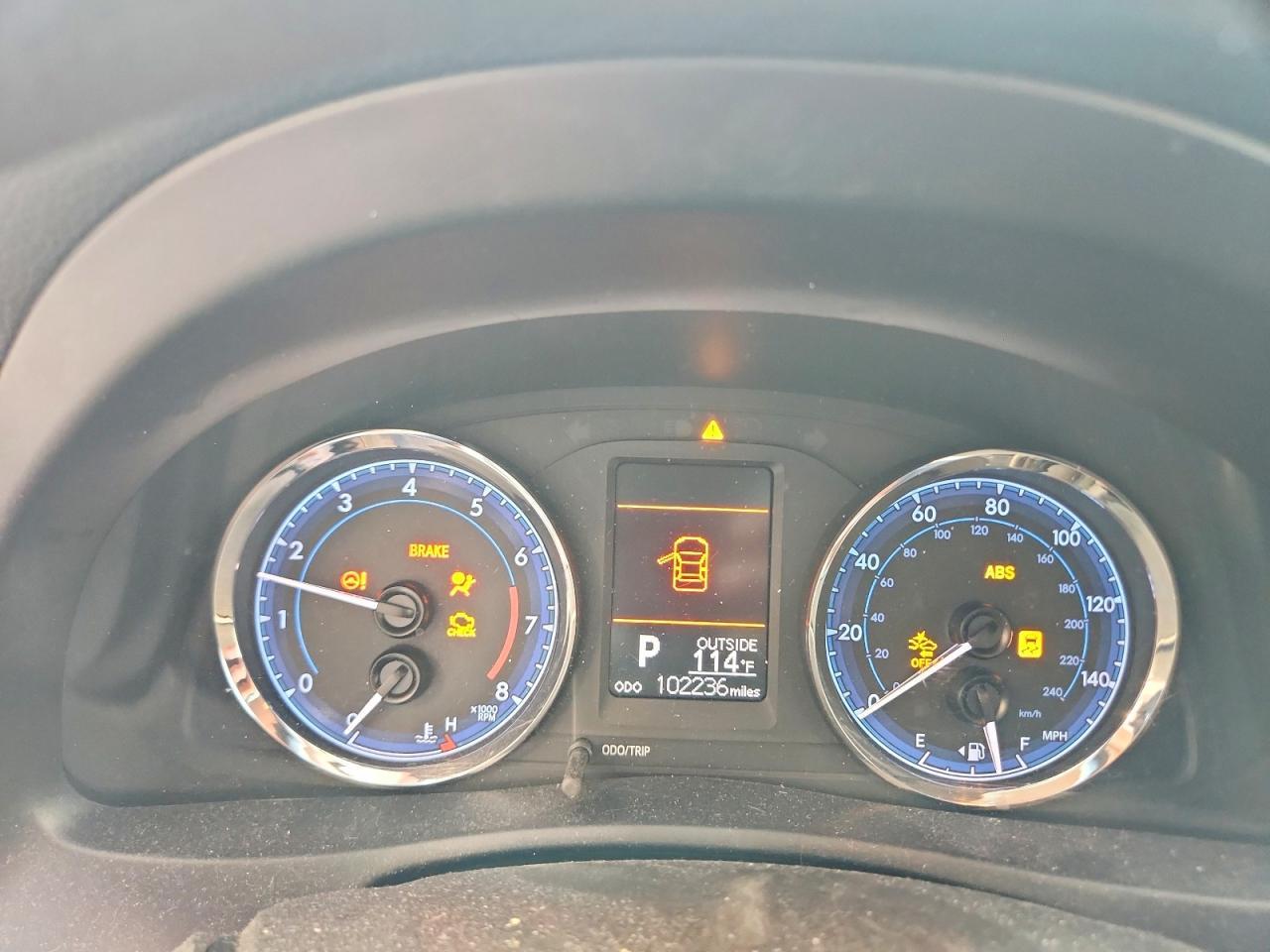 2018 TOYOTA COROLLA