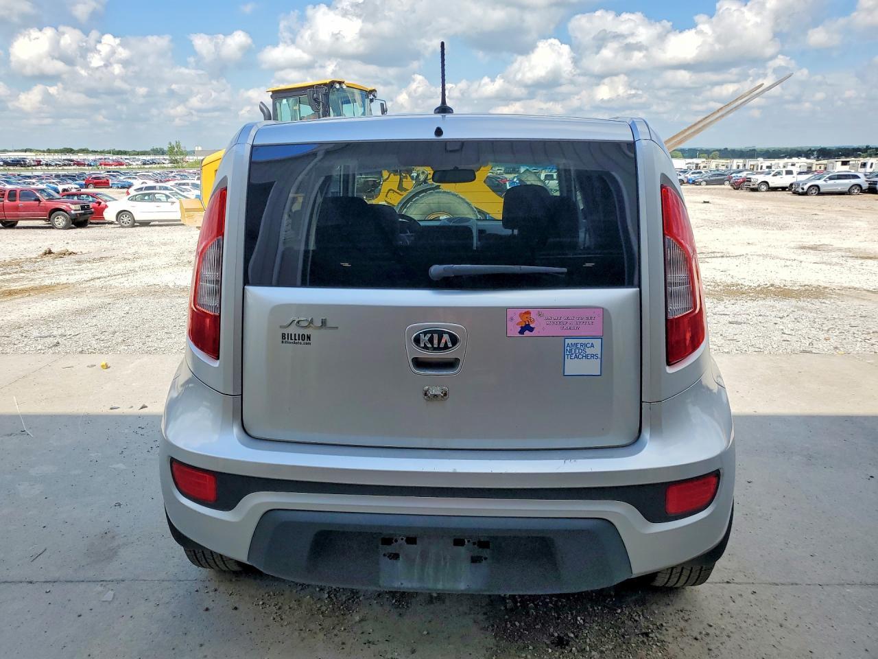 2013 KIA SOUL