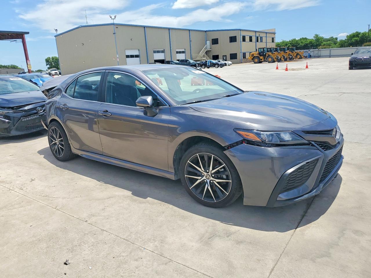 2023 TOYOTA CAMRY