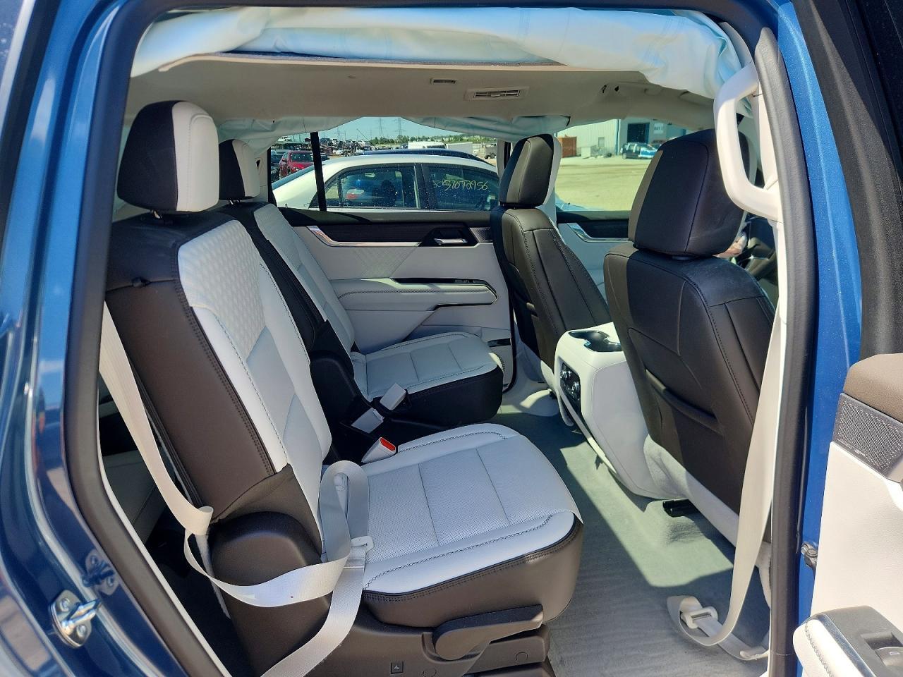 2025 GMC ACADIA
