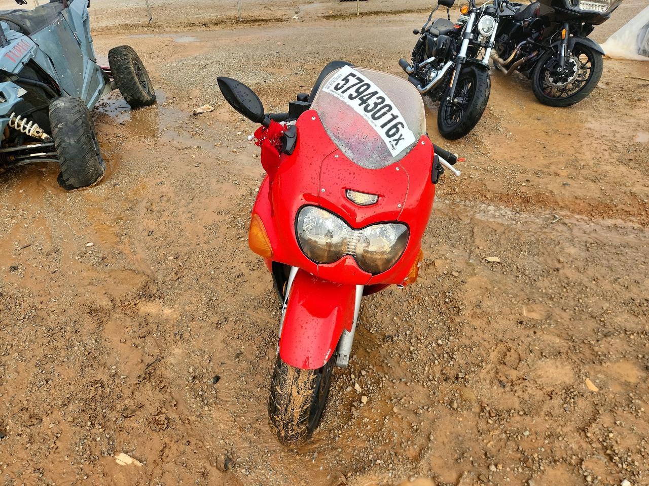 2005 SUZUKI GSX750