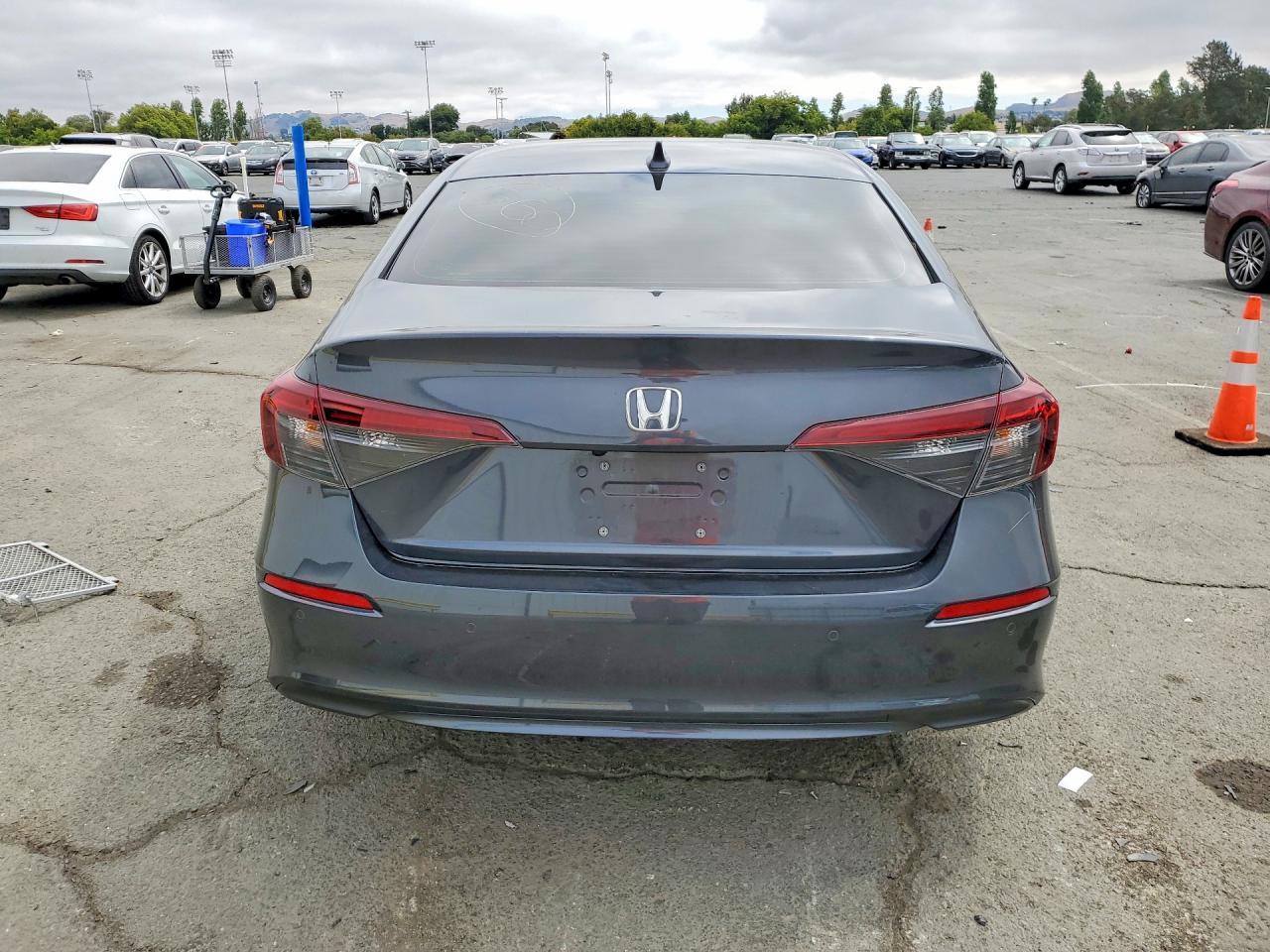 2025 HONDA CIVIC