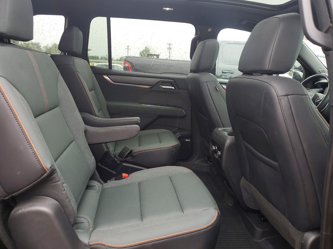 2024 GMC ACADIA