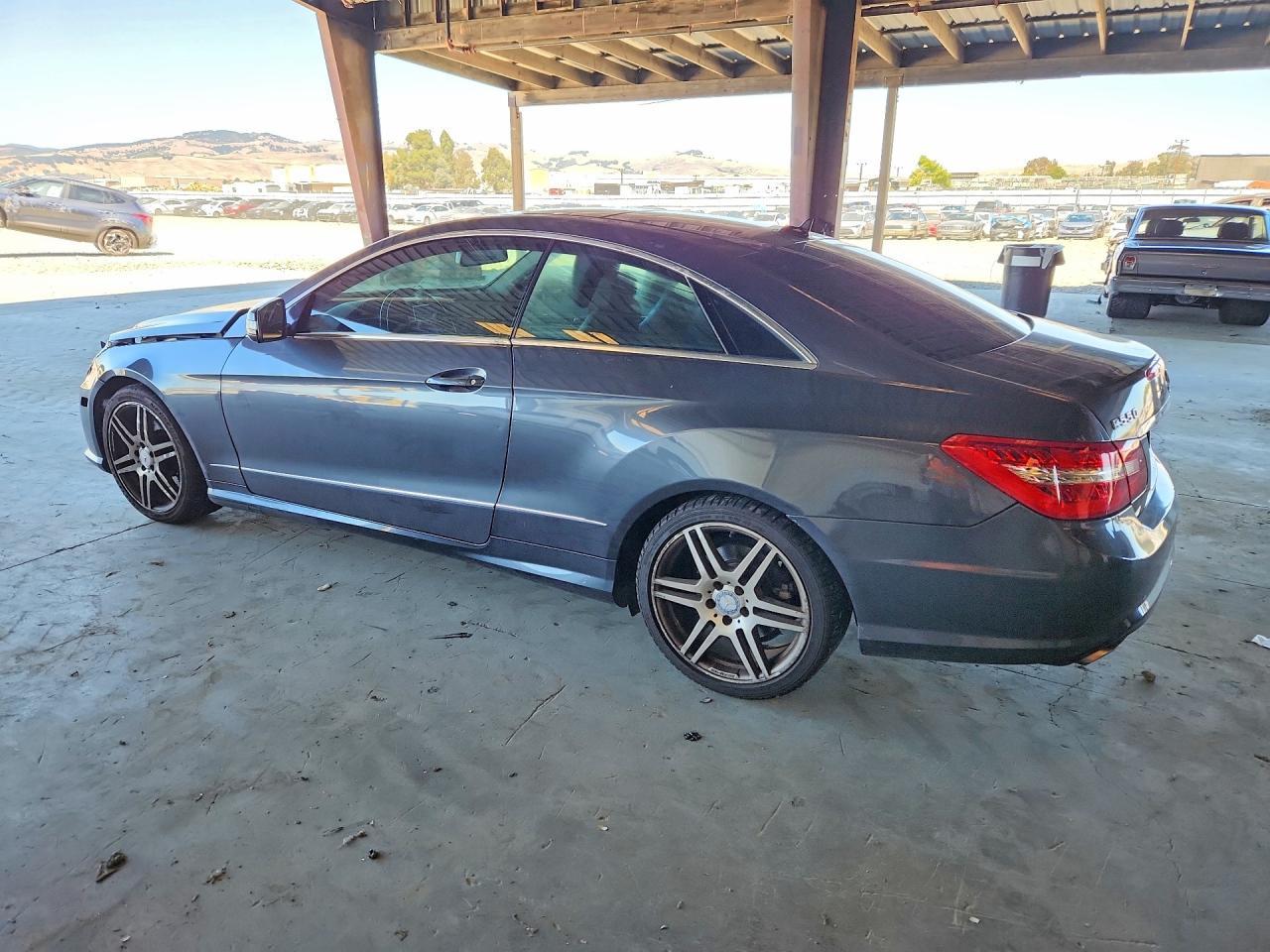2010 MERCEDES-BENZ E-Class