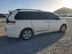 2011 TOYOTA SIENNA