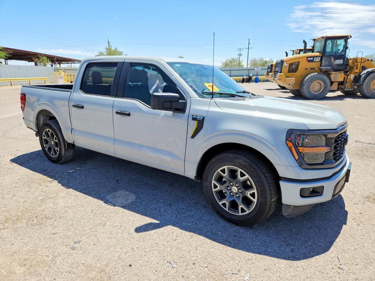 2024 FORD F-150 Lightning