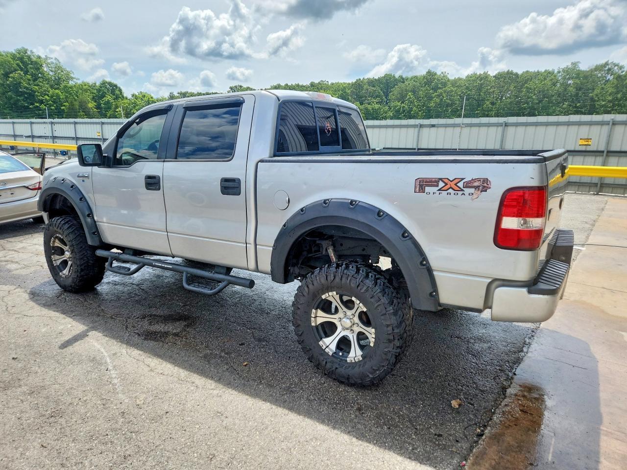 2005 FORD F-150 Lightning