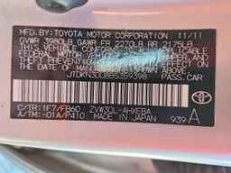 2011 TOYOTA PRIUS