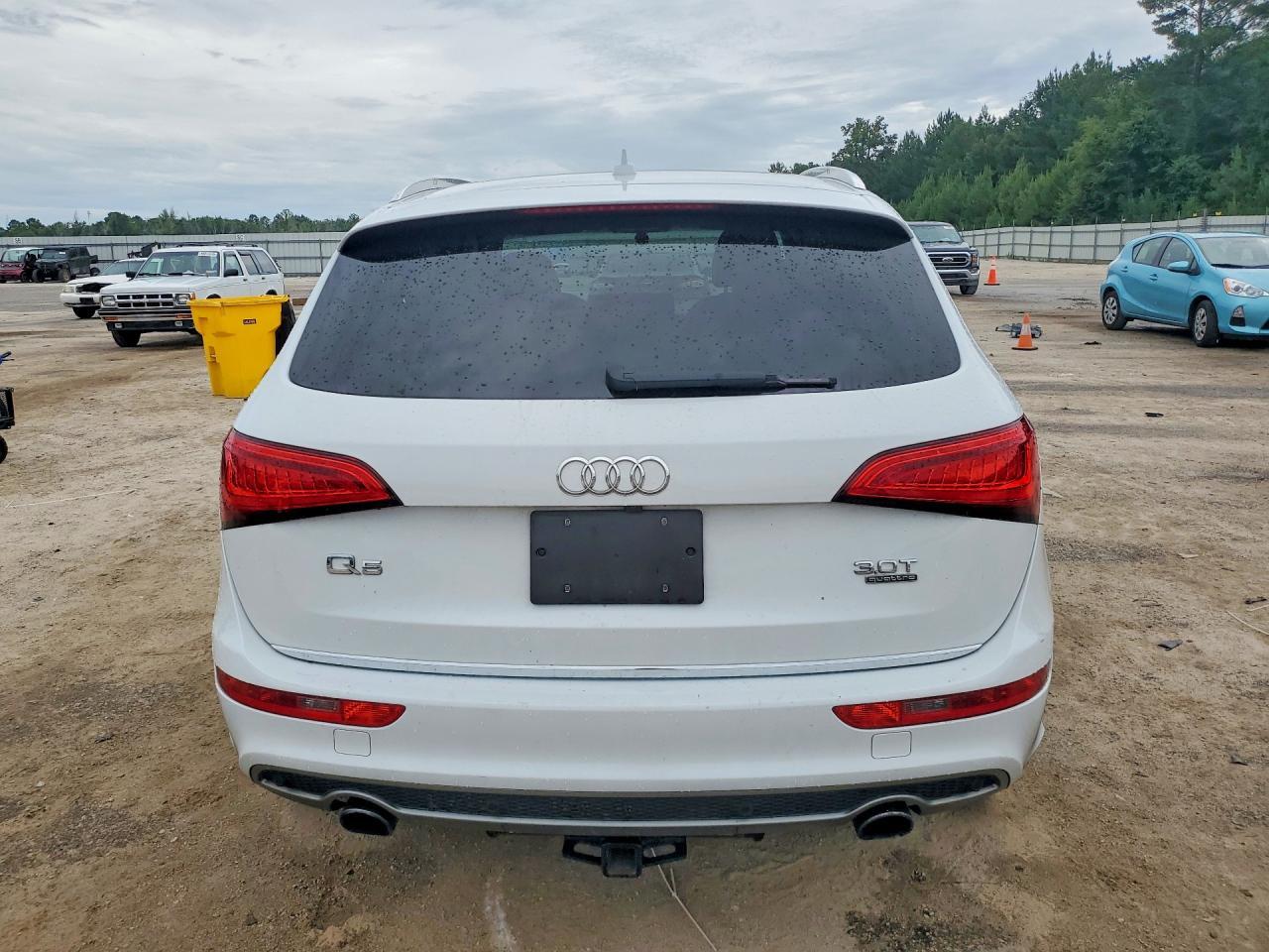 2015 AUDI Q5