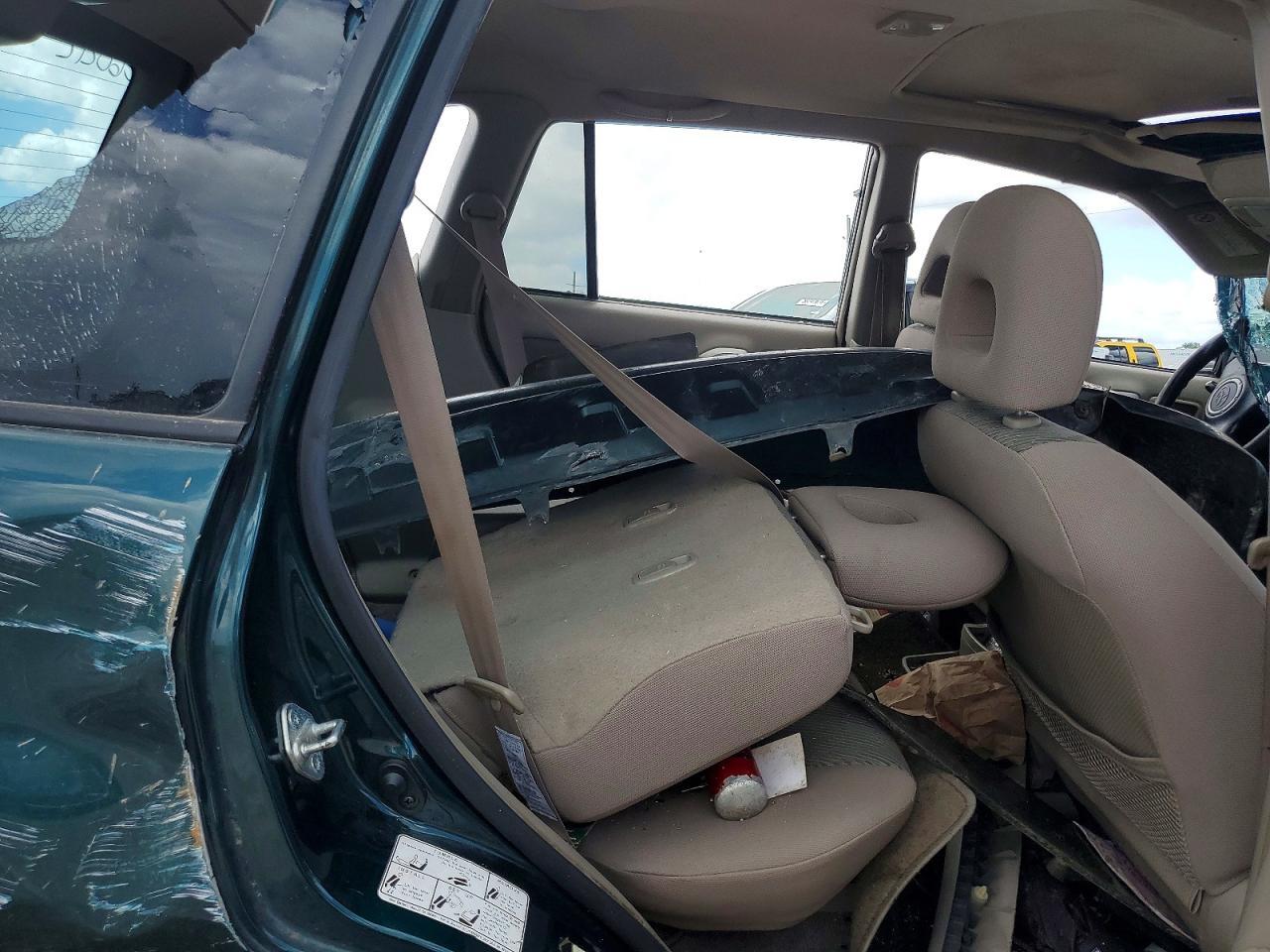 2002 TOYOTA RAV4