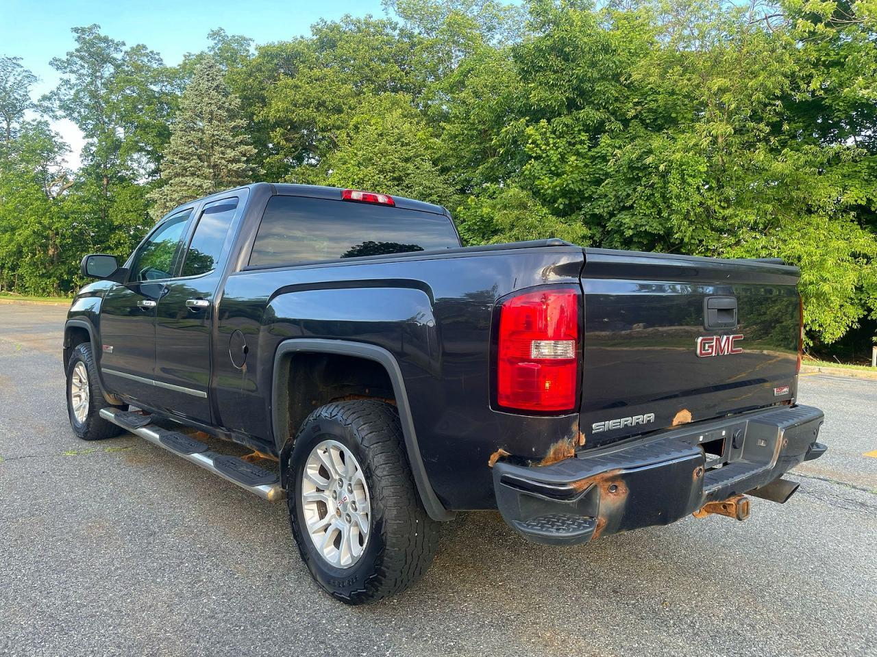 2015 GMC Sierra