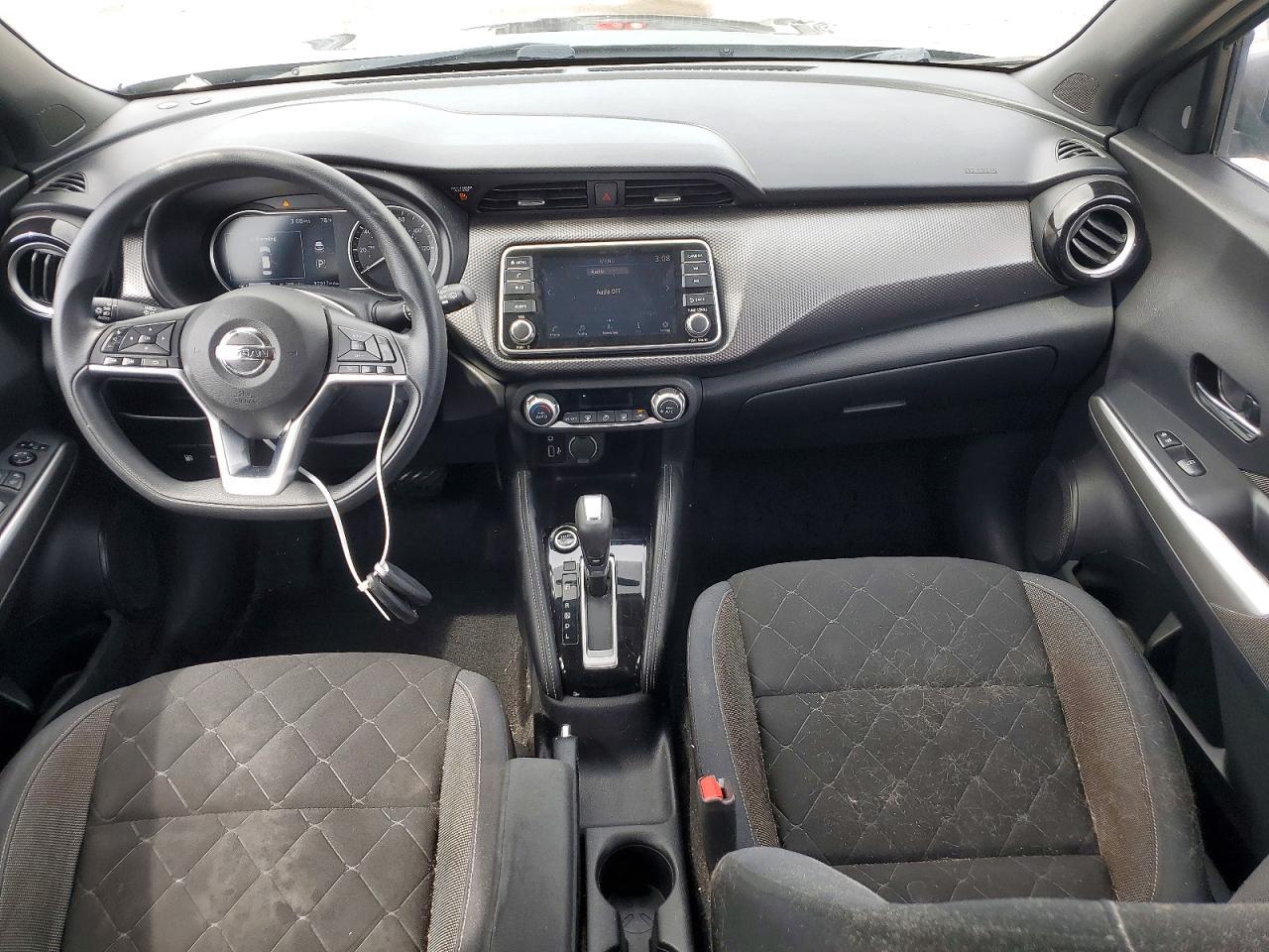 2019 NISSAN KICKS