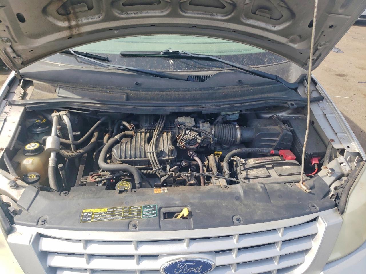 2004 FORD Freestar