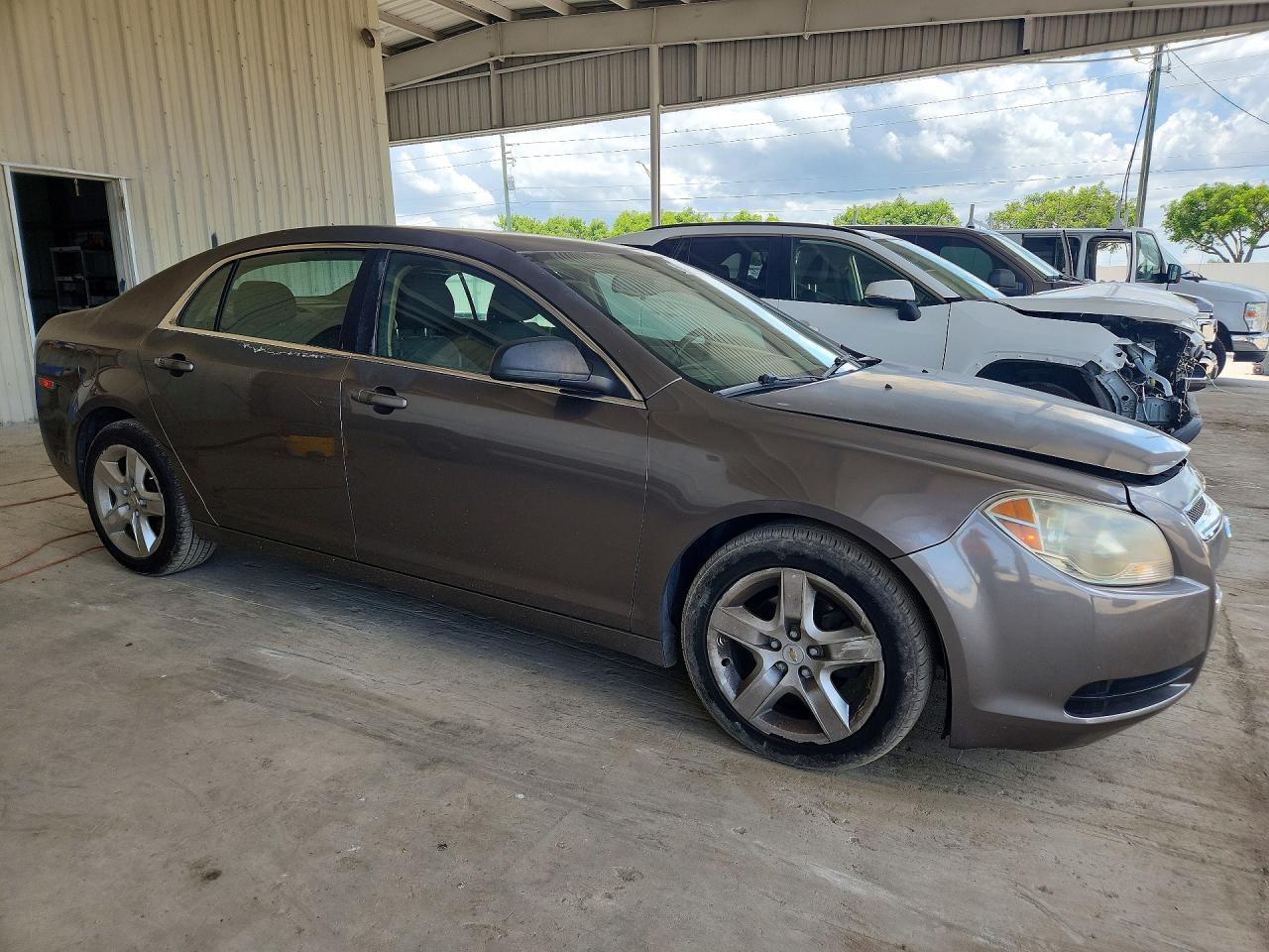 2011 CHEVROLET MALIBU