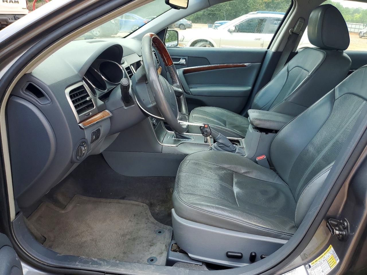 2010 LINCOLN MKZ