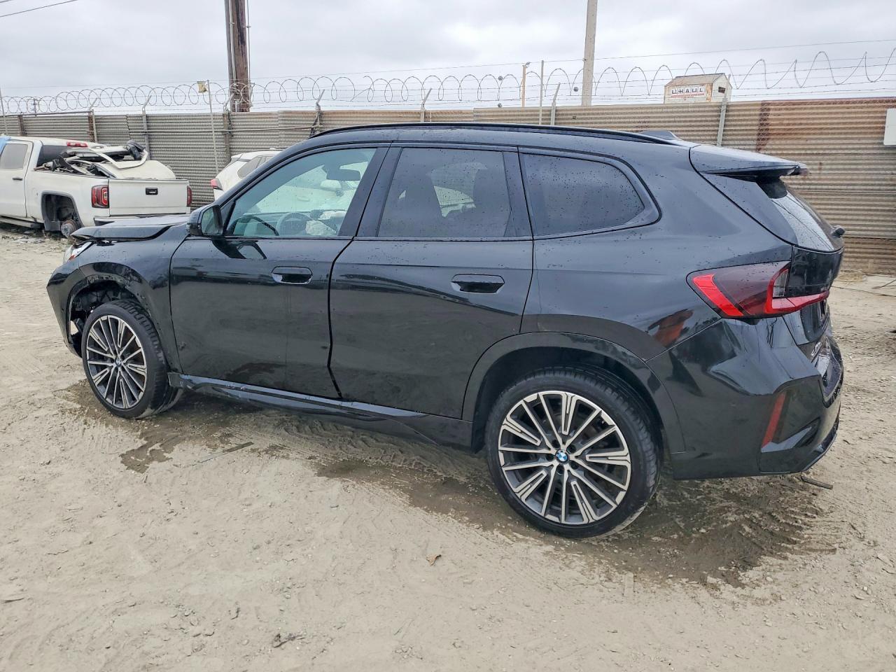 2024 BMW X1