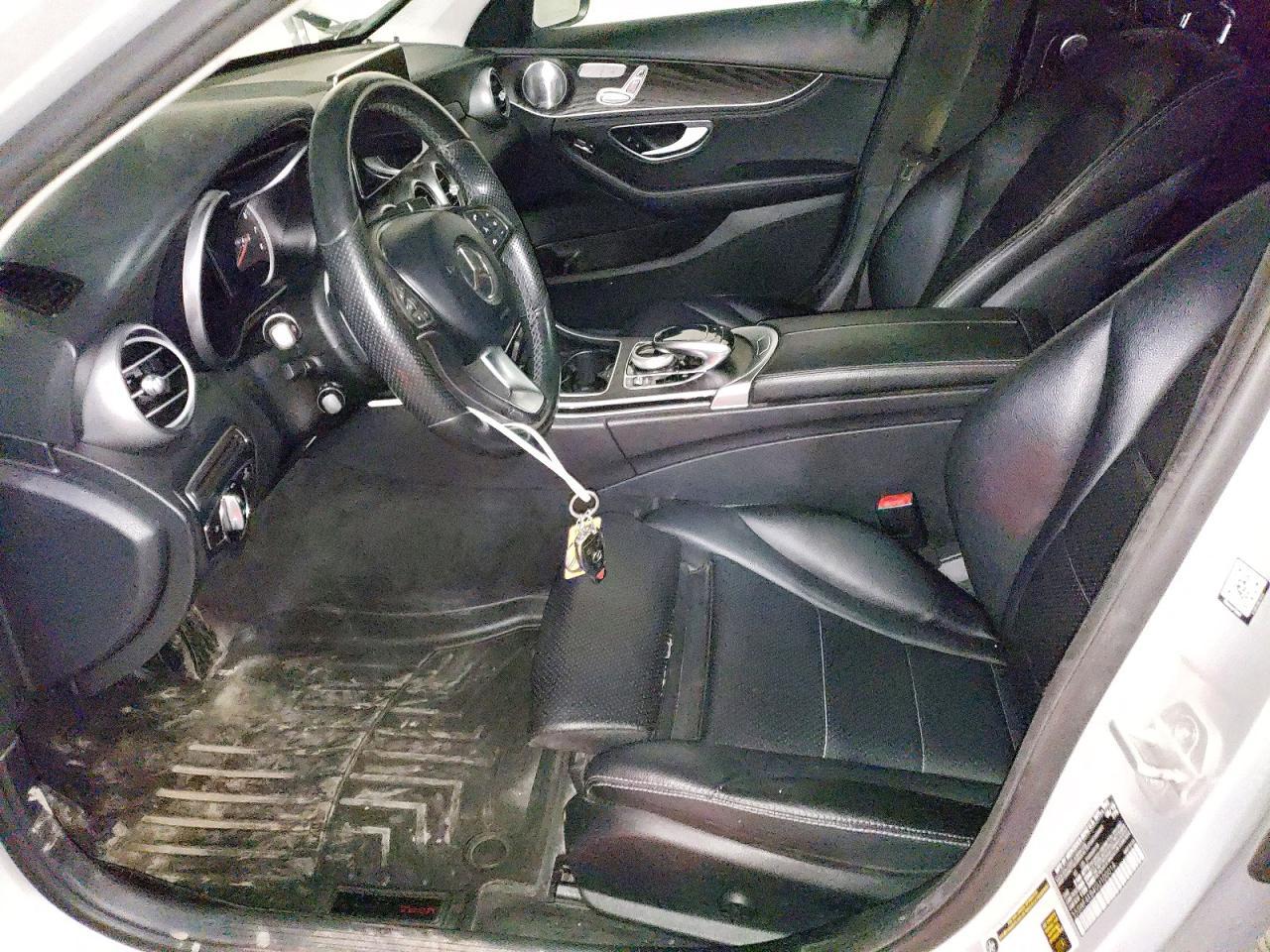 2016 MERCEDES-BENZ C-CLASS