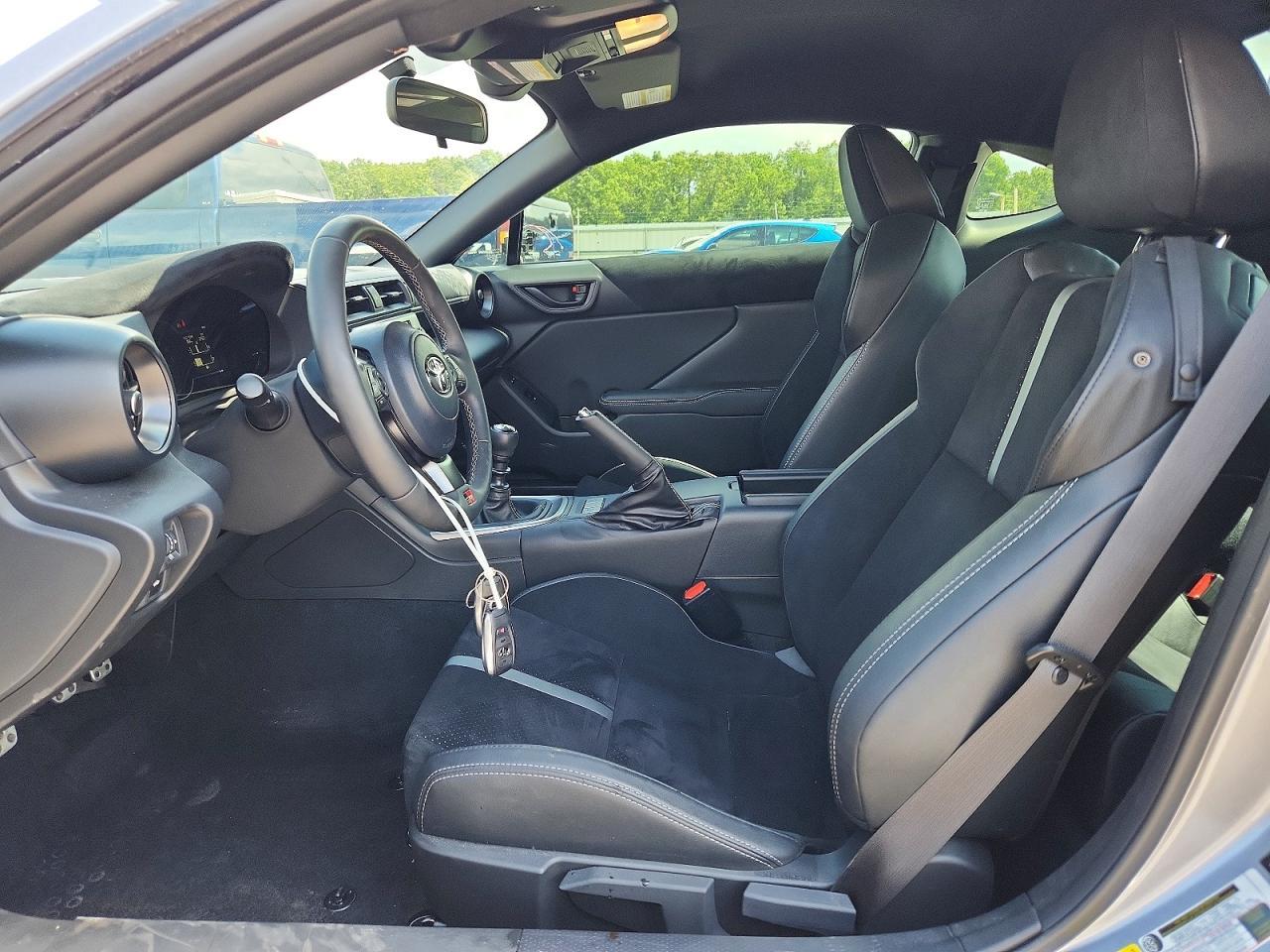 2025 TOYOTA GR 86