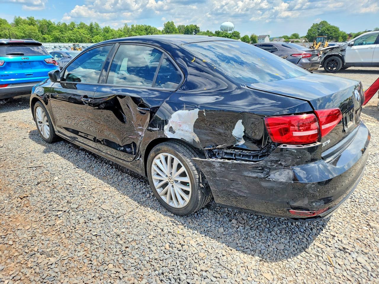 2015 VOLKSWAGEN JETTA