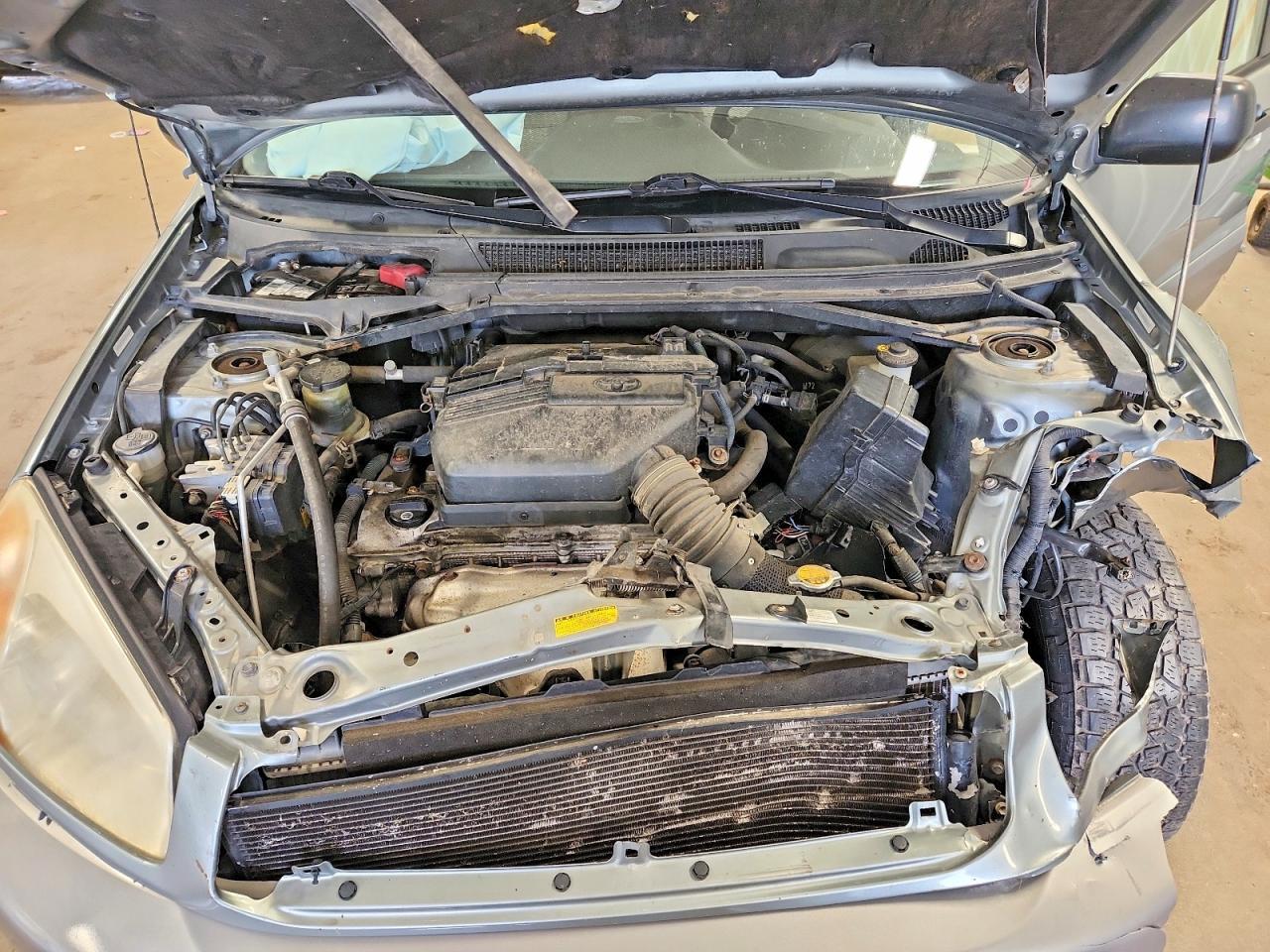 2004 TOYOTA RAV4
