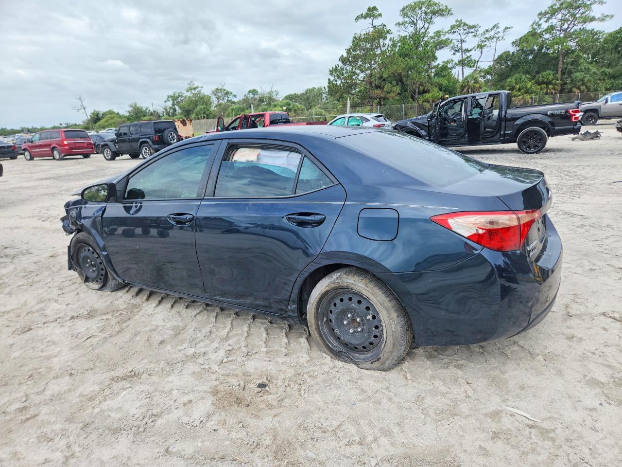 2018 TOYOTA COROLLA