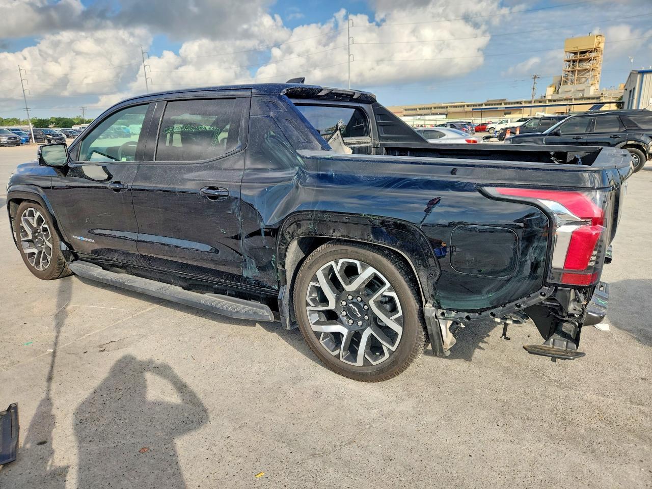2024 CHEVROLET Silverado