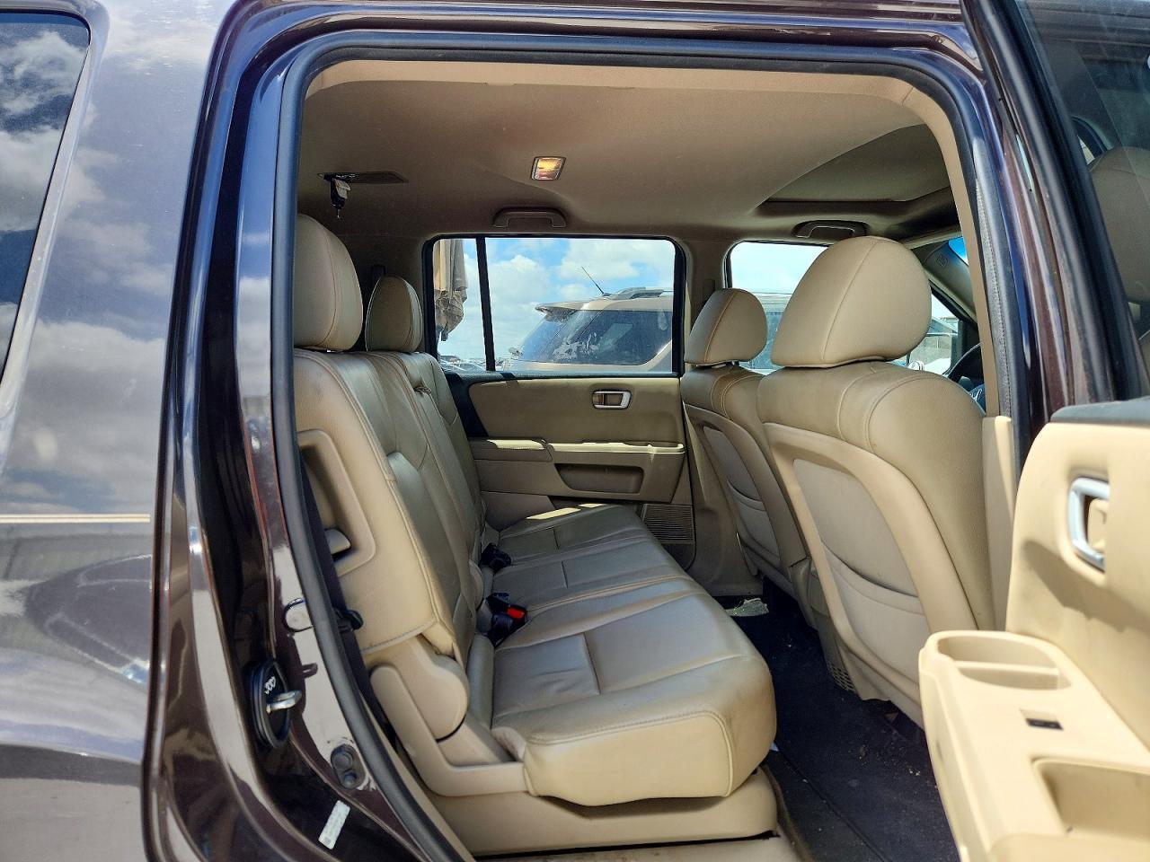 2015 HONDA PILOT