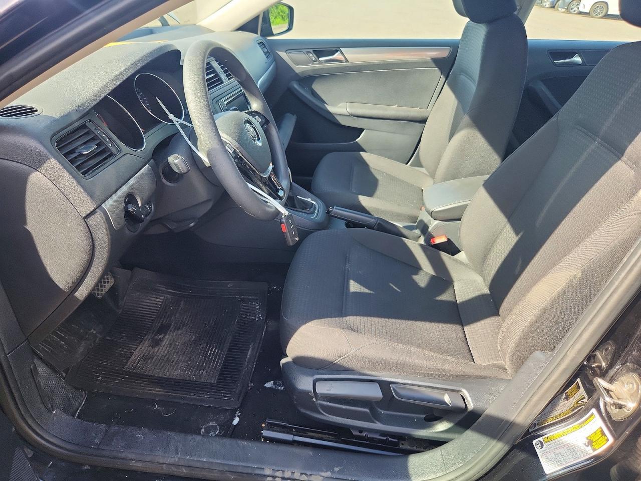 2016 VOLKSWAGEN JETTA