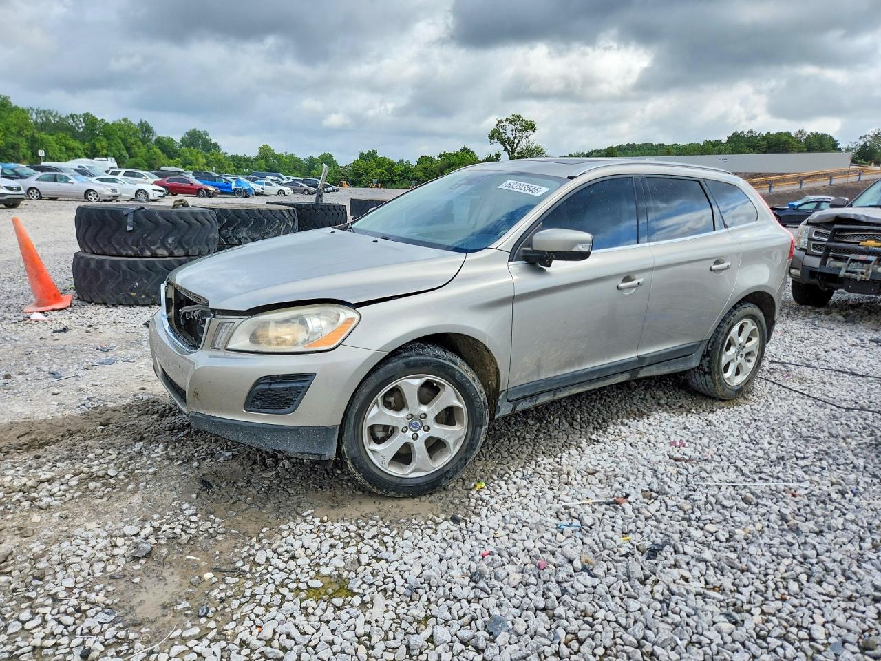 2011 VOLVO XC60
