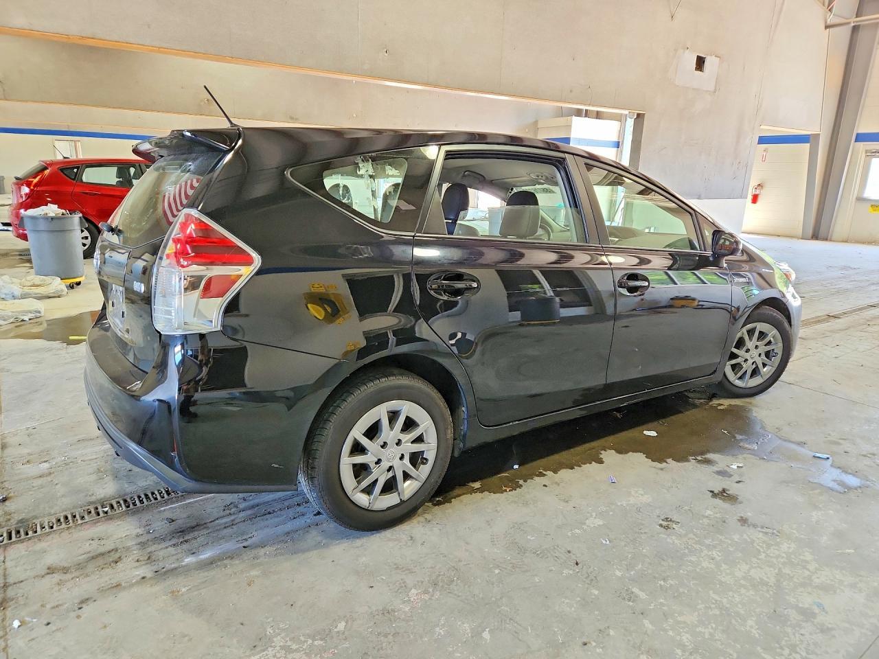 2017 TOYOTA PRIUS V
