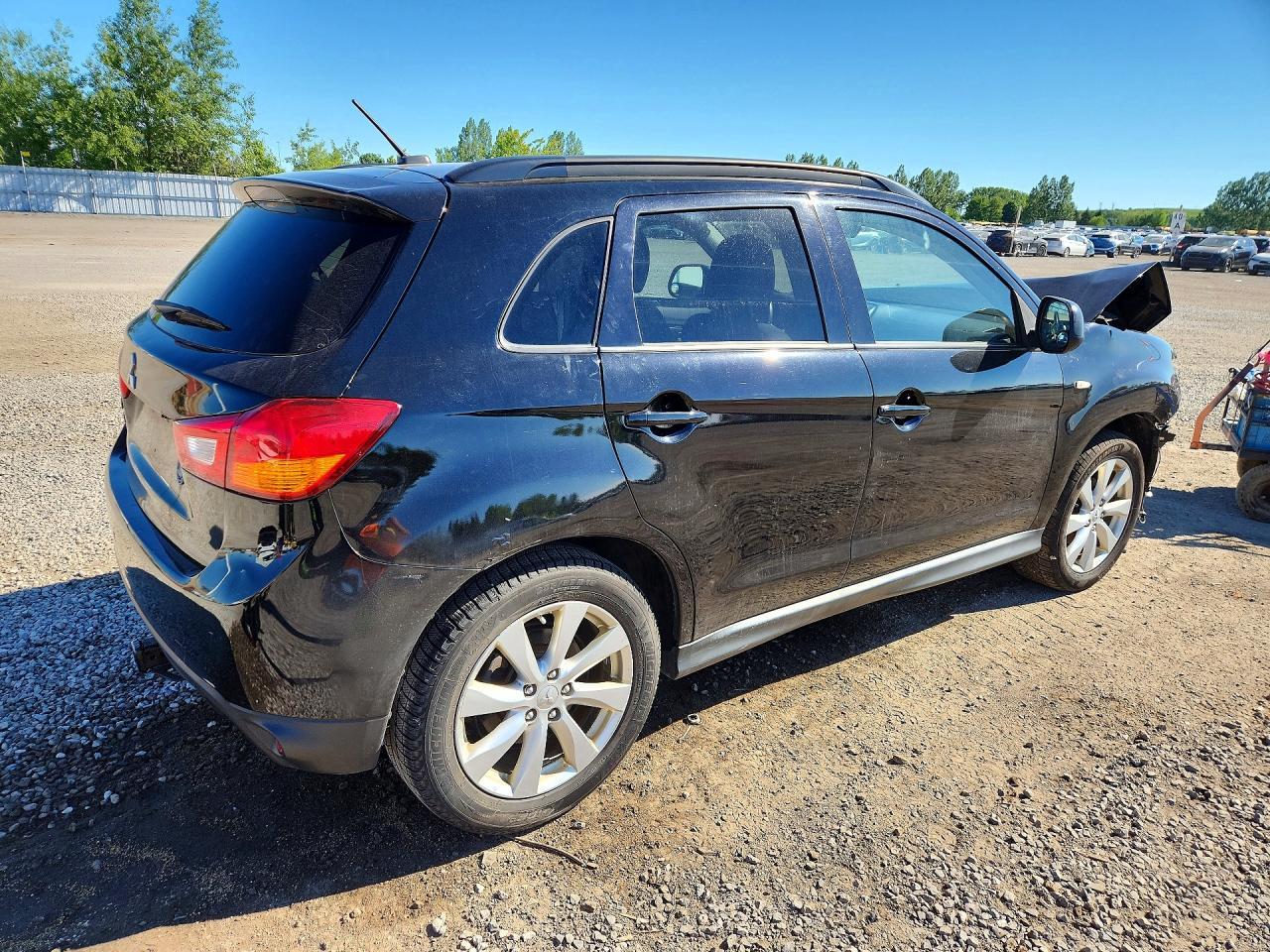 2014 MITSUBISHI RVR
