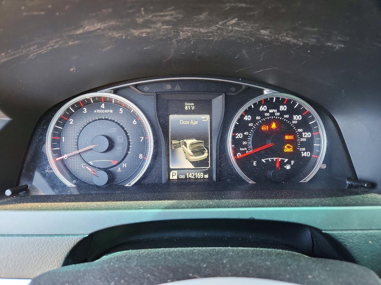 2016 TOYOTA CAMRY