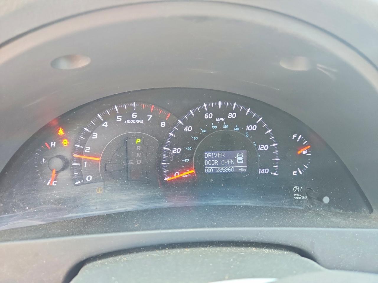 2010 TOYOTA CAMRY