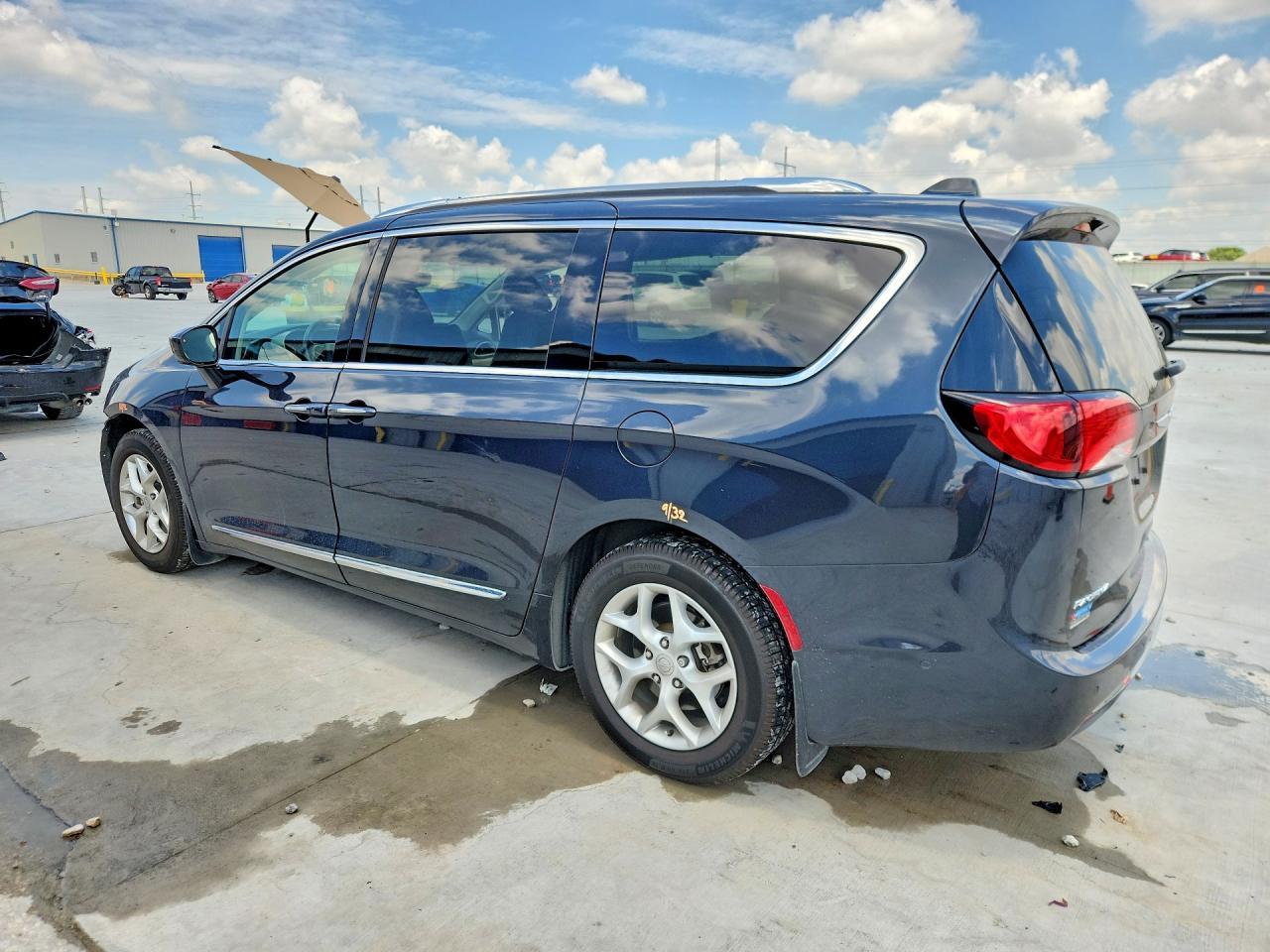 2020 CHRYSLER Pacifica