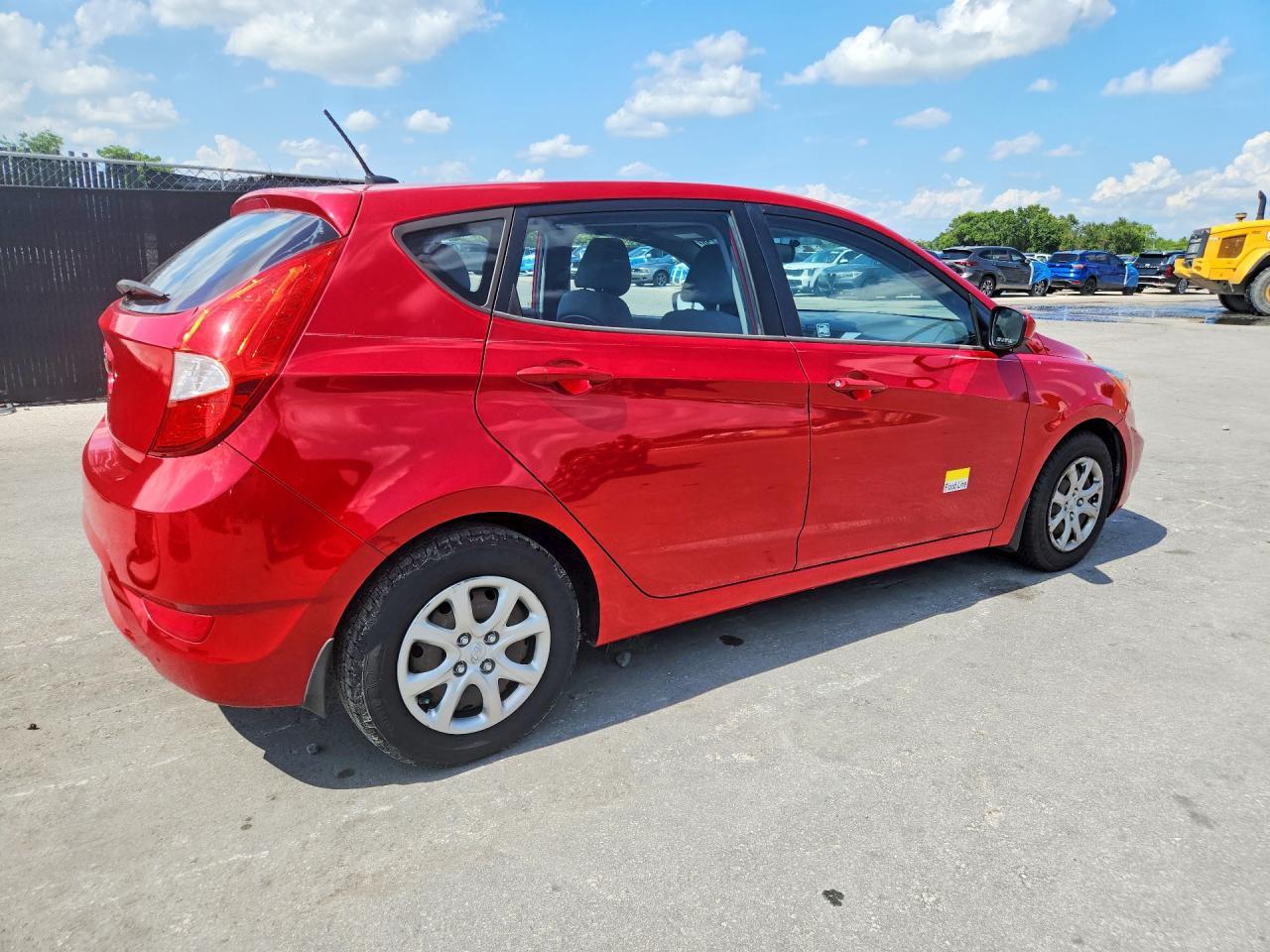2013 HYUNDAI ACCENT